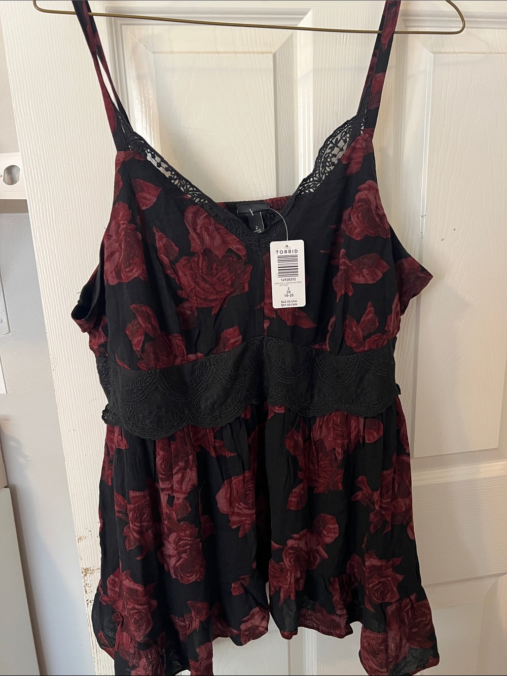 torrid NWT Black & Burgundy Rose Lace-Trim Tank